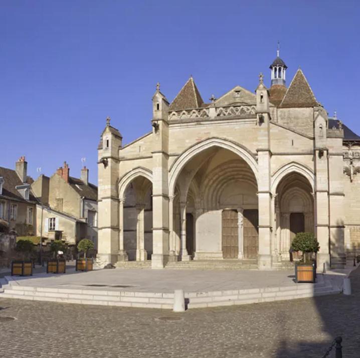 Batisse Paradis- 3 Appartements Calmes Et Elegants Au Centre Historique De Beaune Beaune  Exterior photo
